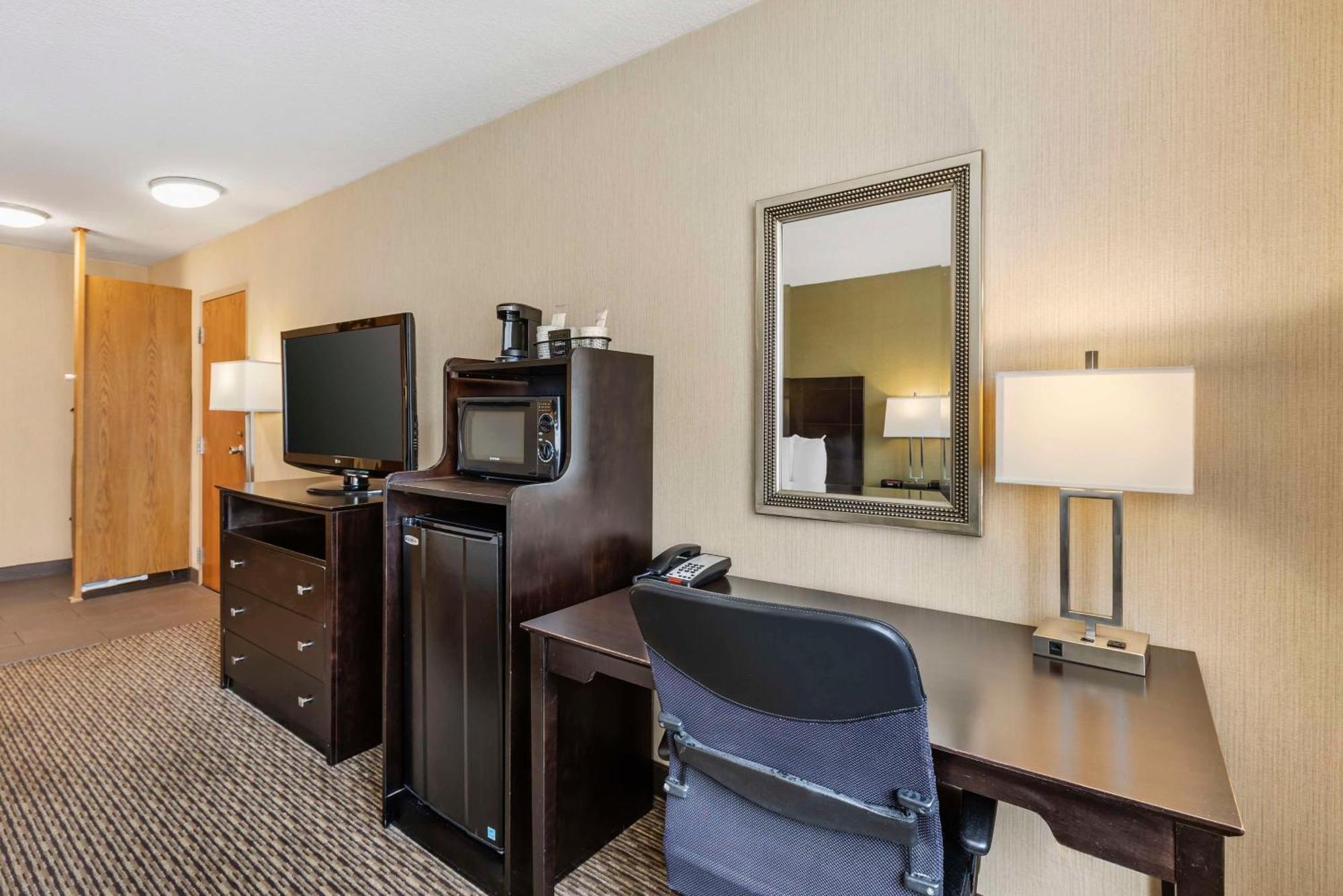 Best Western Watertown/Fort Drum Kültér fotó