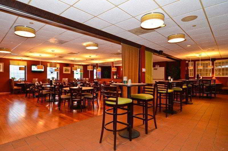 Best Western Watertown/Fort Drum Étterem fotó